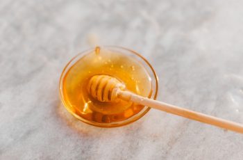 Est-ce que manger du miel fait grossir ?